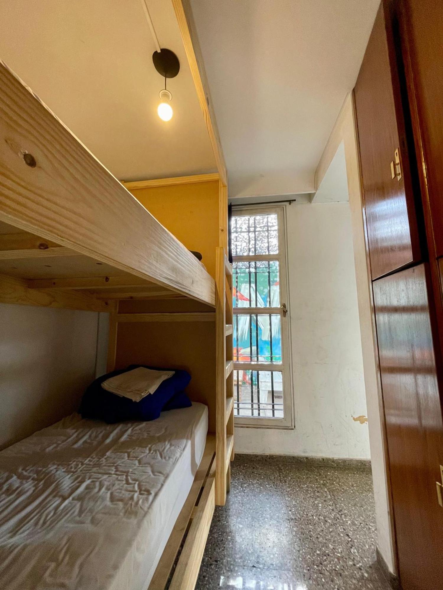 Panda Hostel Mendoza Luaran gambar