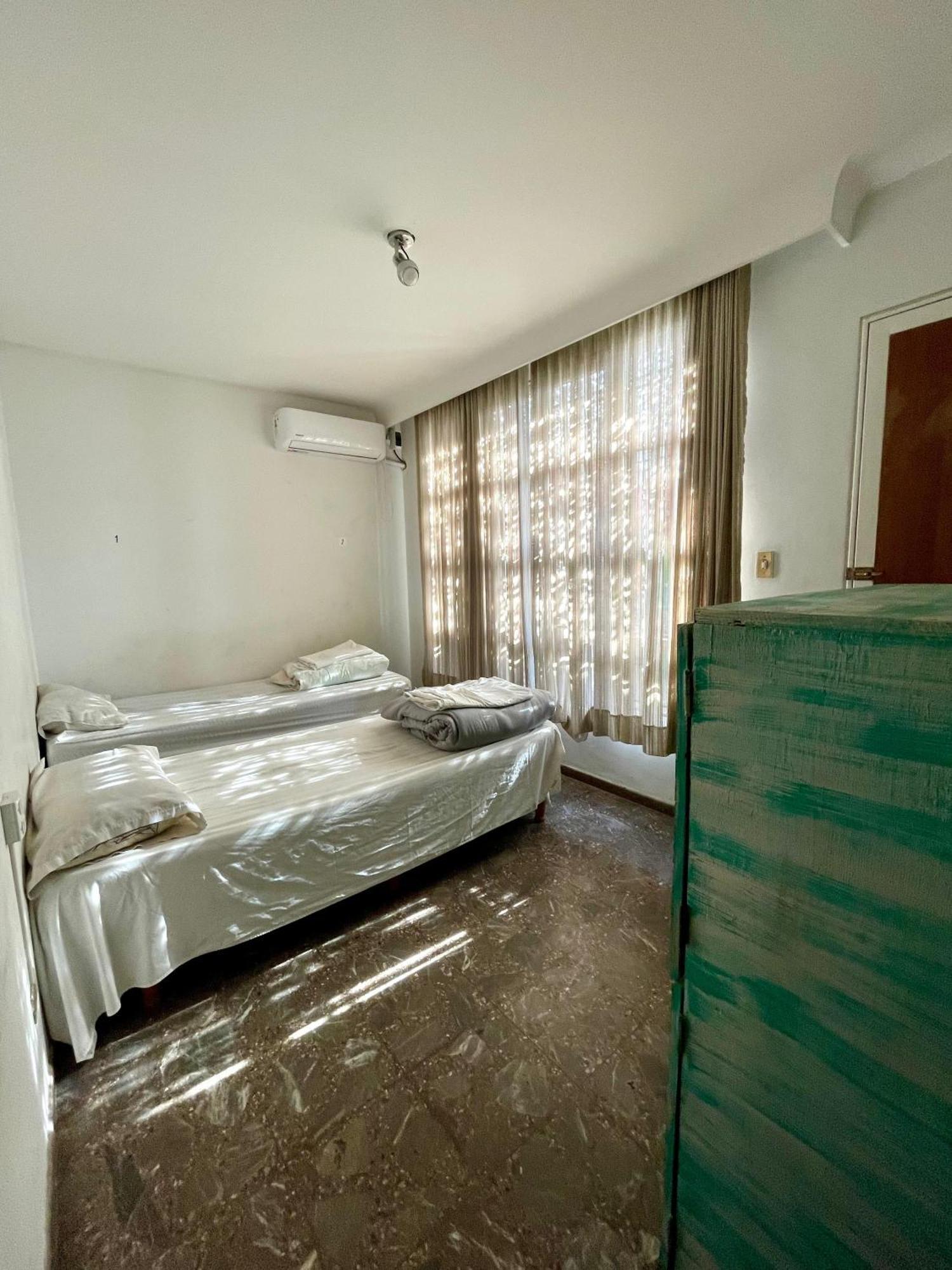 Panda Hostel Mendoza Luaran gambar